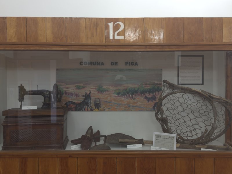 Vitrina 12