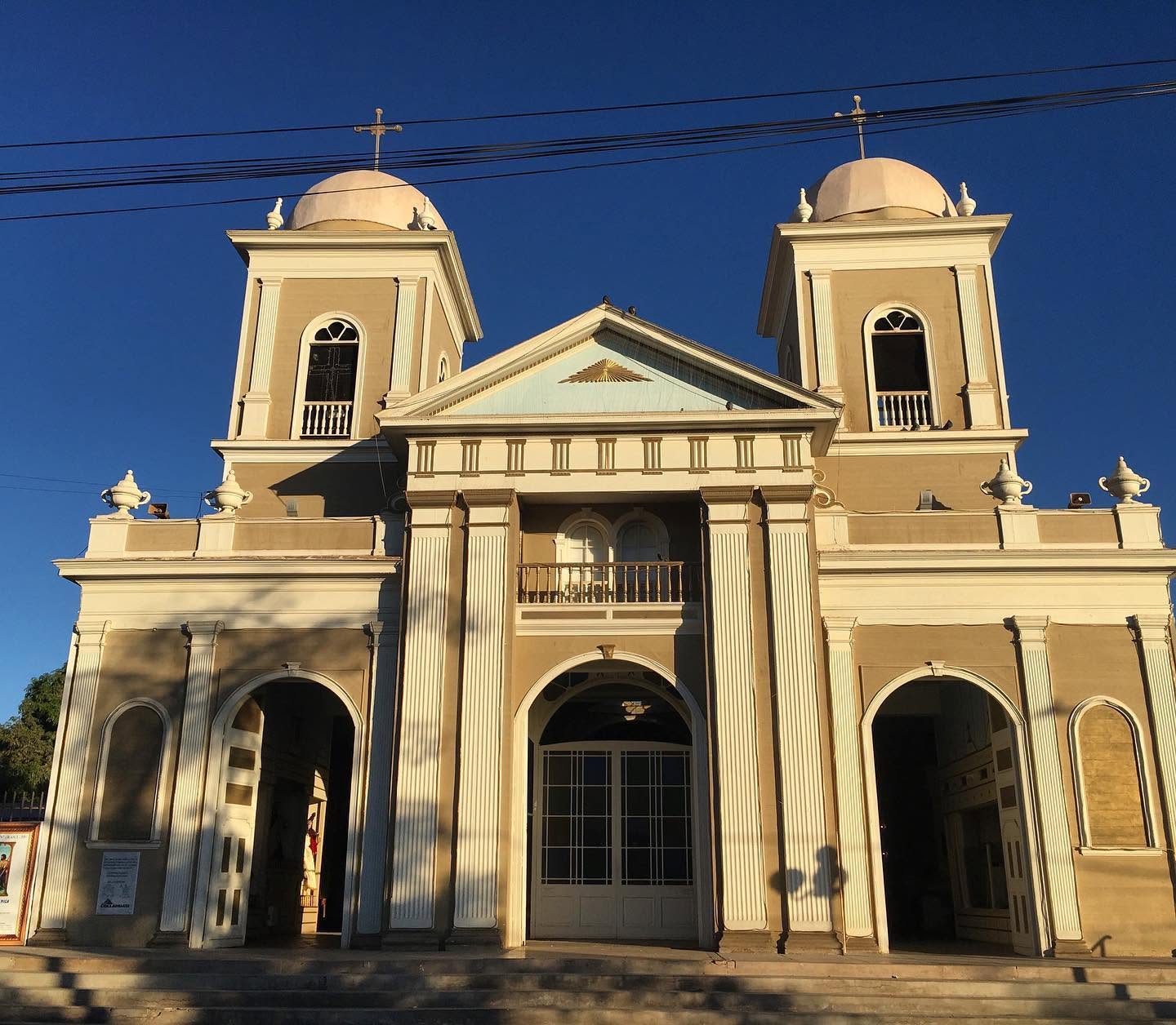 Iglesia de San Andrés de Pica